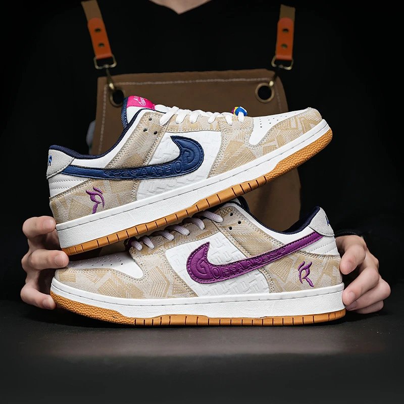 SBB 1232 Mandarin duck SKU image