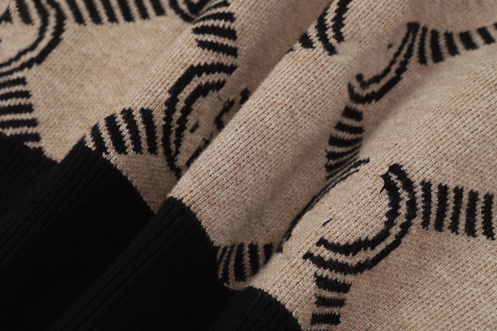 Gucci GG Marmont Knit Cardigan Black - 15