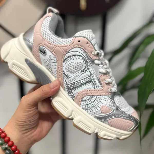Gucci Rhyton Sketch Print Pink Silver Chunky Sneakers - 1
