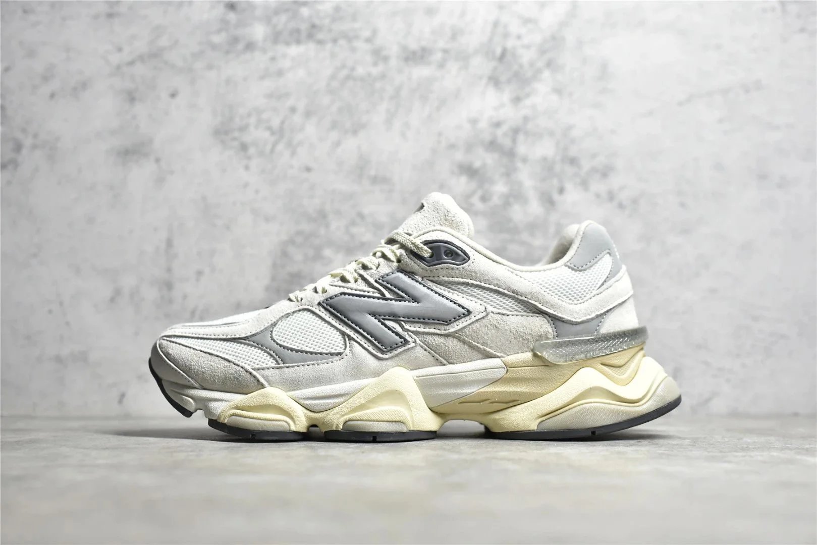 New Balance Grey and Beige Chunky Sneakers