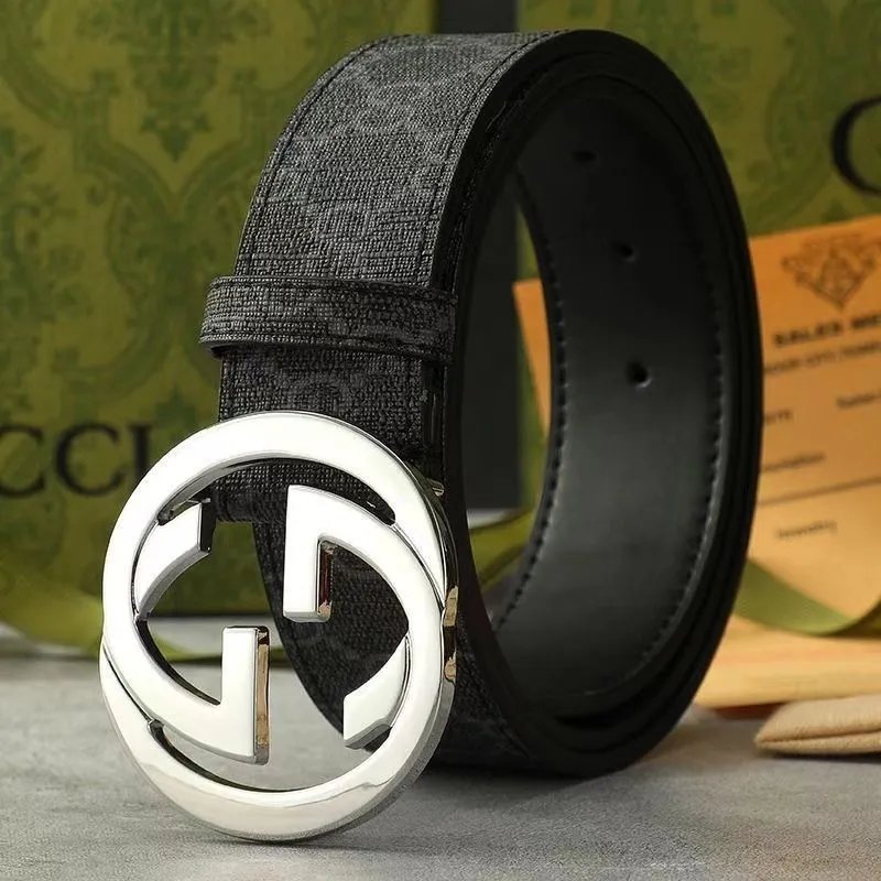 Black Cloth with Silver Buckles (Counter-Specific Gift Box) SKU image
