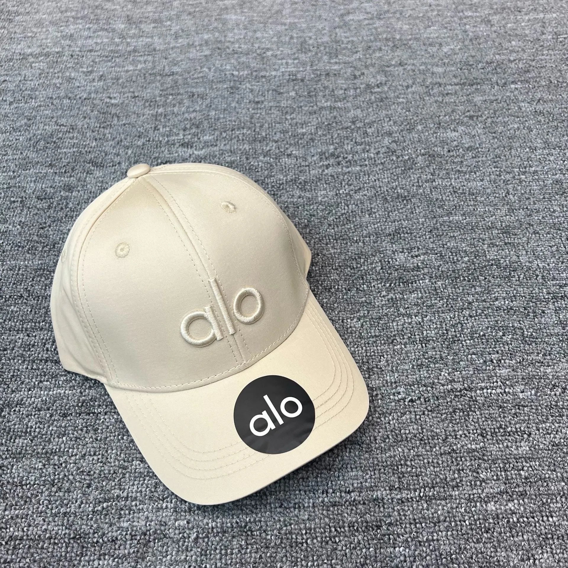 Off-white SKU image
