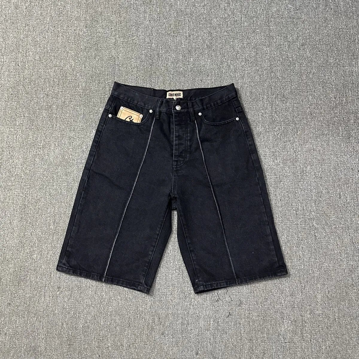 001 Black shorts SKU image