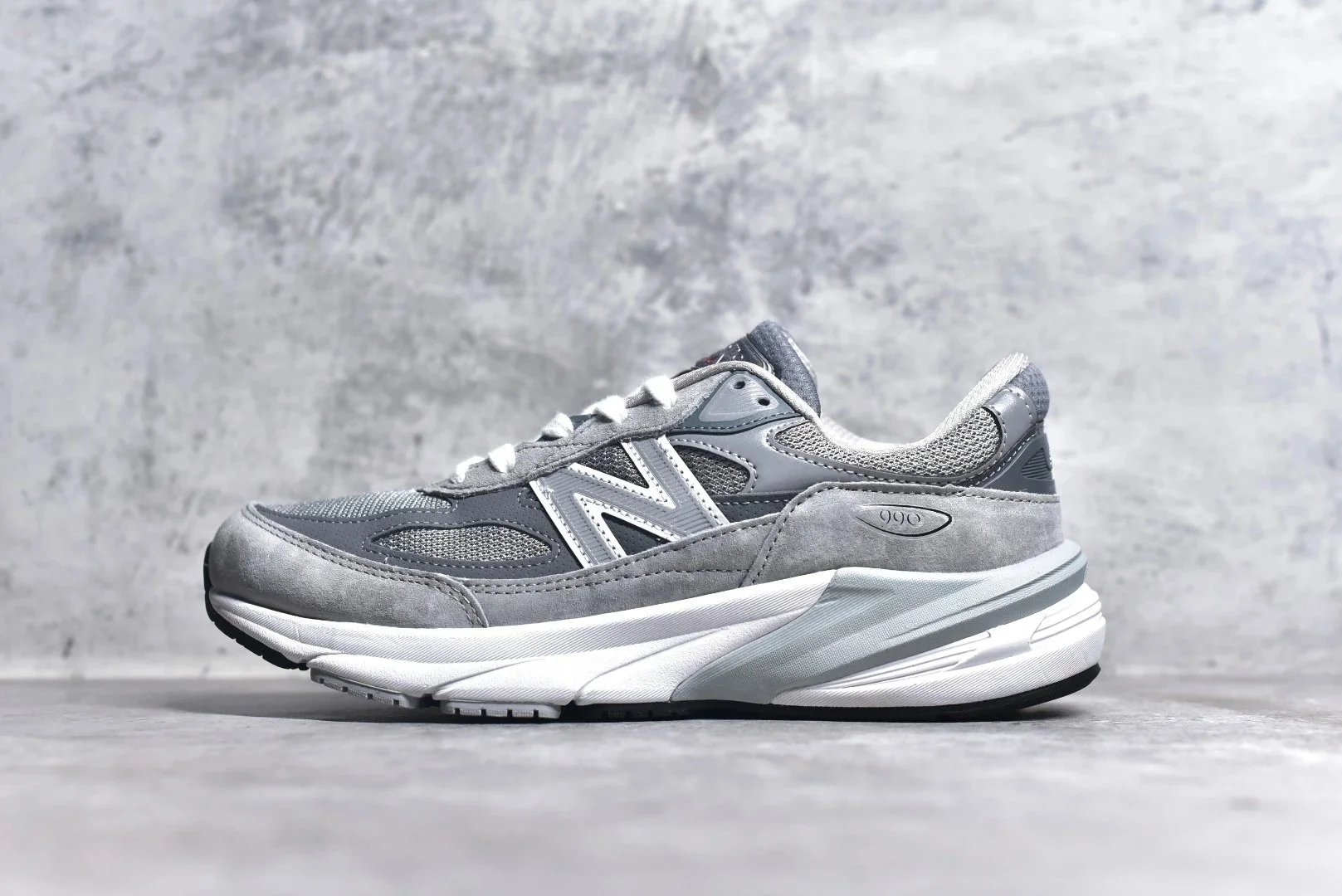 New Balance Grey 990 Sneakers