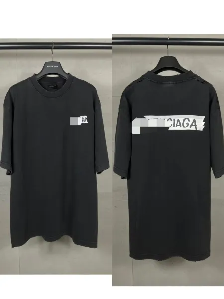Balenciaga Distressed Logo T-Shirt Black - 1