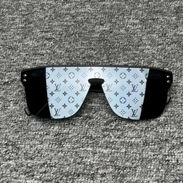 Louis Vuitton Monogram Shield Sunglasses Silver Mirror - 1
