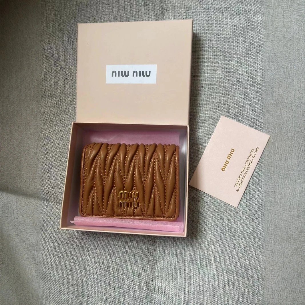 Miun Falten Kleine Tasche Damen Influencer Mode Kurze Münzbörse Lippenstift Tasche Leder Kettentasche Kartenetui Geldbörse