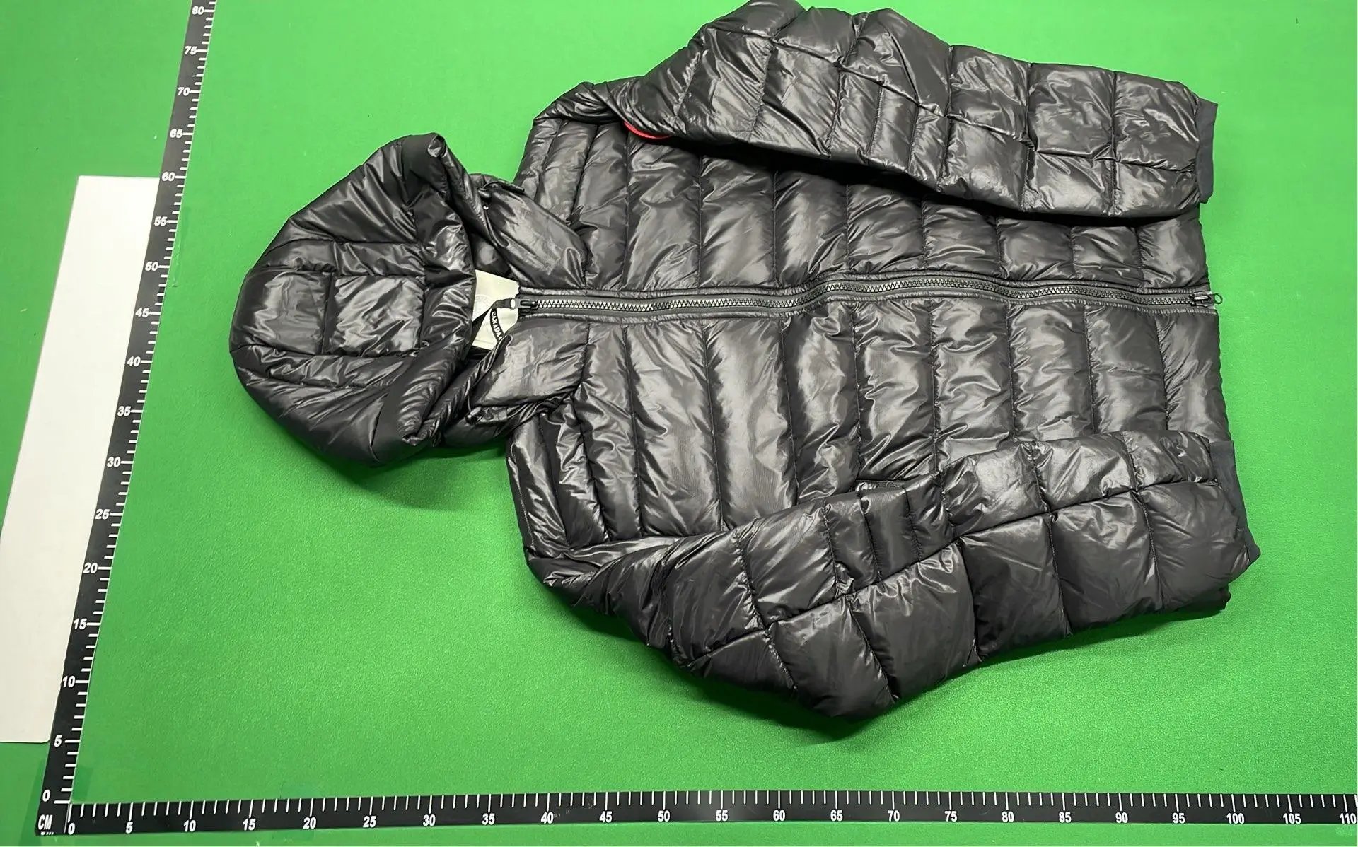 Canada Goose Chilliwack Bomber Navy Blue Down Jacket - 11