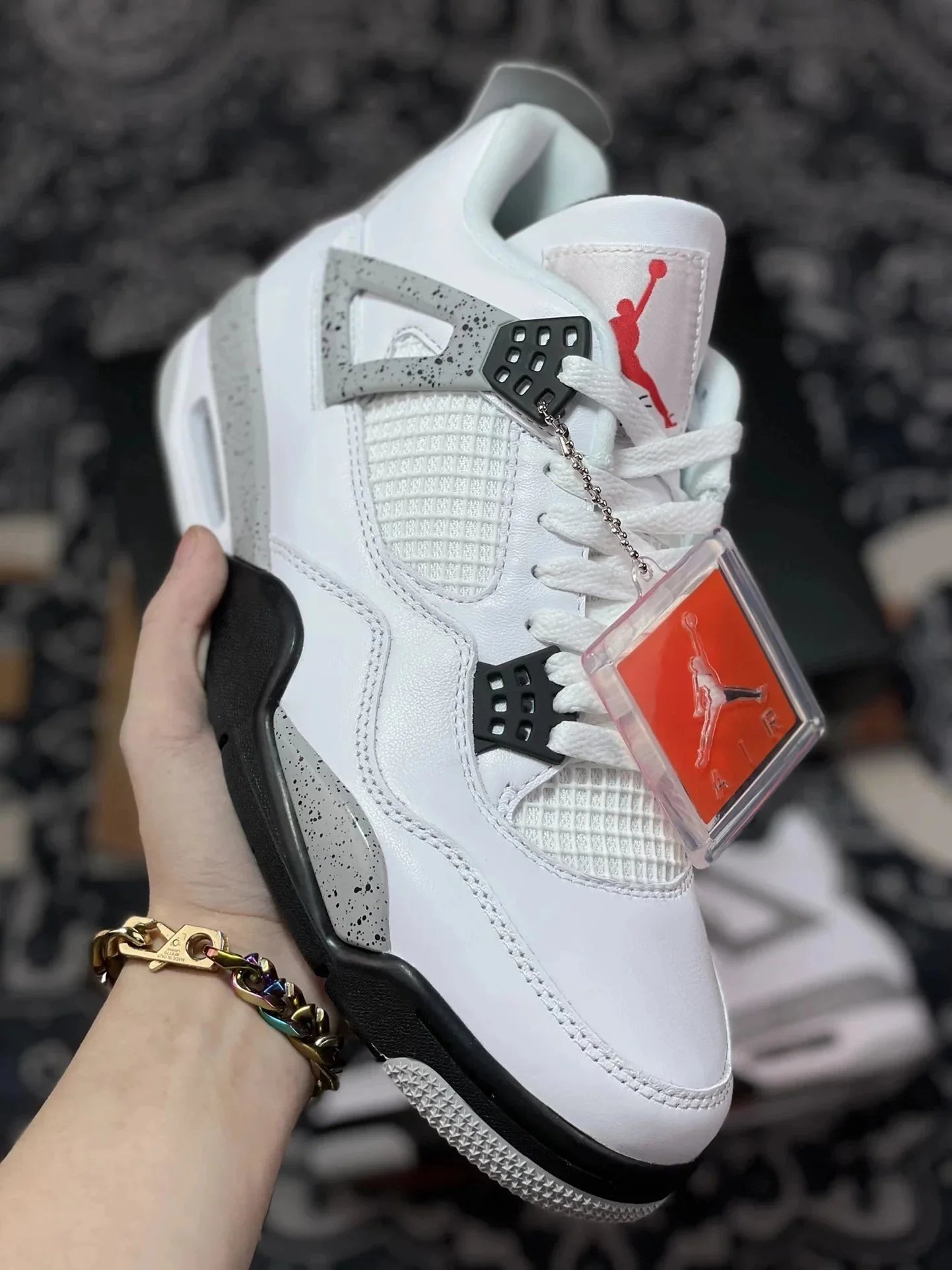 840606-192 white cement