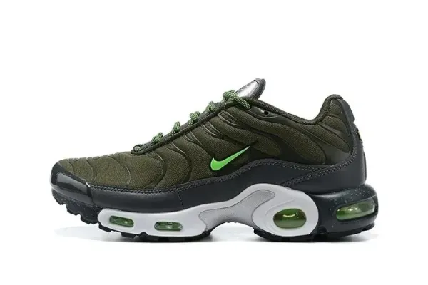 Nike Air Max Plus Black/Anthracite Sneakers - 41