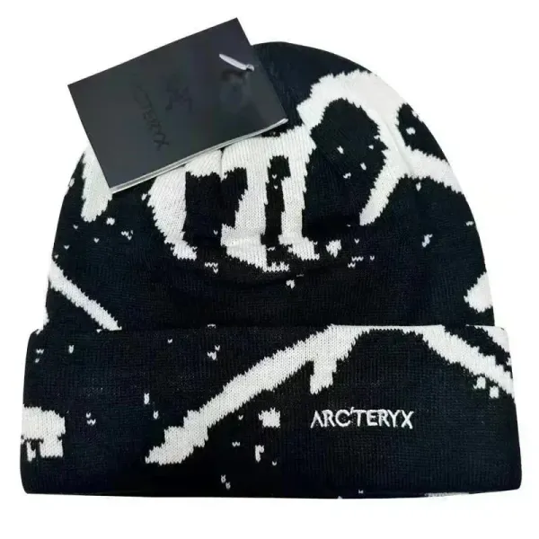 Arc'teryx Mountain Pattern Beanie Black/White - 1