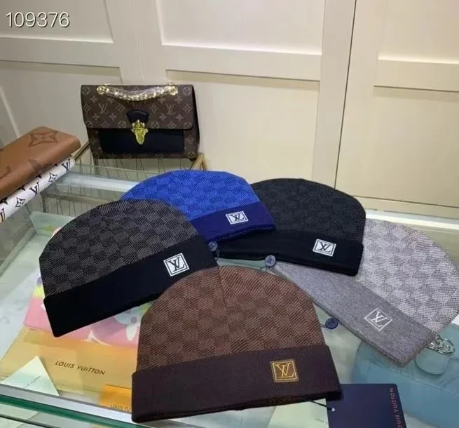 LV Beanie & Scarf（20+ Styles）