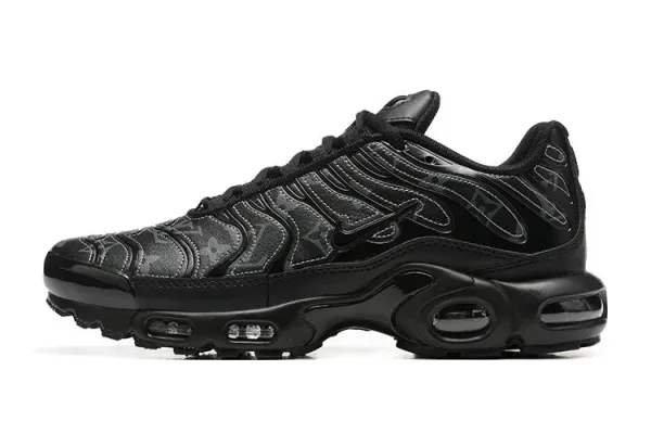 Nike Air Max Plus Black/Anthracite Sneakers - 19