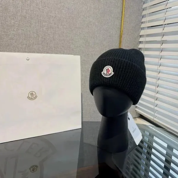 Moncler Logo Beanie Black Hat - 1