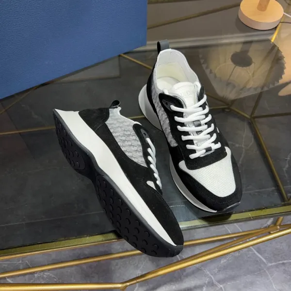 Dior B23 Oblique Gray White Chunky Sneakers - 11