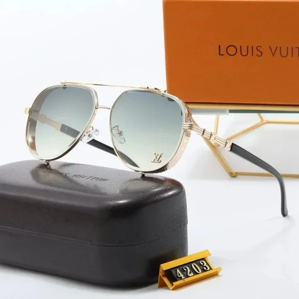 Versace 4210 Black Acetate Sunglasses with Medusa Hardware - 7