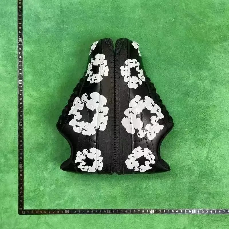 Nike Air Force 1 Low White Black Splatter x Ghostbusters Socks Set - 11