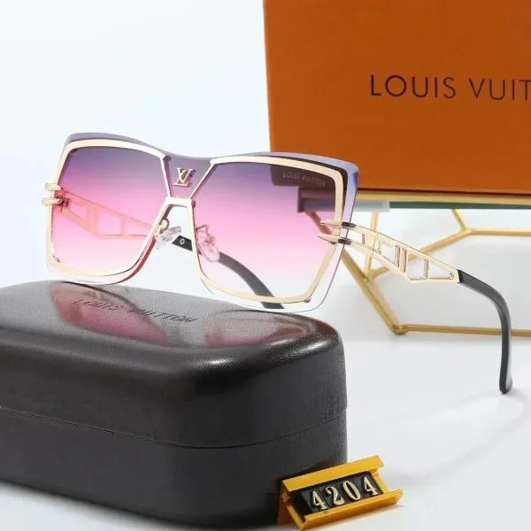 Versace 4210 Black Acetate Sunglasses with Medusa Hardware - 11