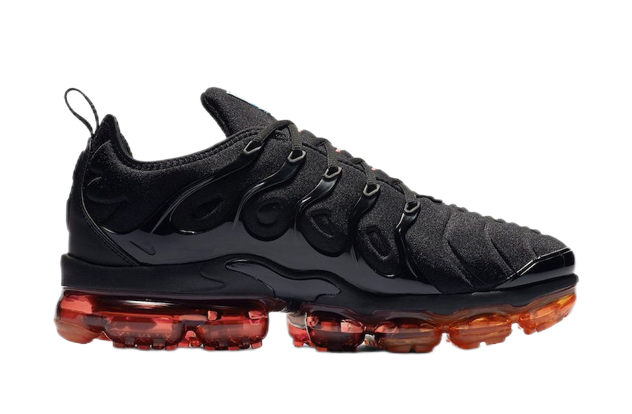 Nike Air VaporMax Plus Black Gold Sneakers - 17