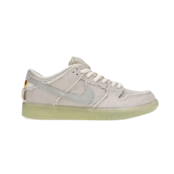Nike Dunk Low Pine Green White Sneakers - 21