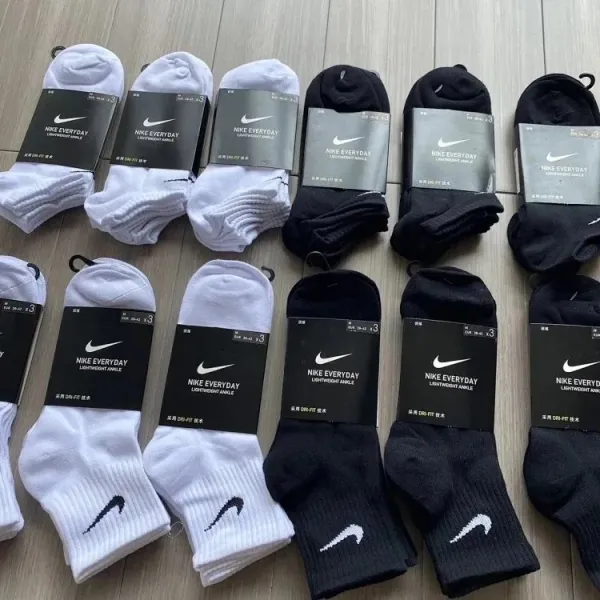 Nike Everyday Plus Cushioned Low-Cut Socks White - 22