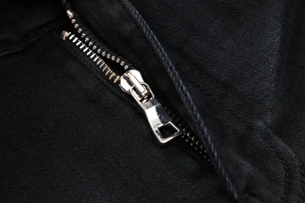 Amiri Embroidered Logo Distressed Black Skinny Jeans - 12