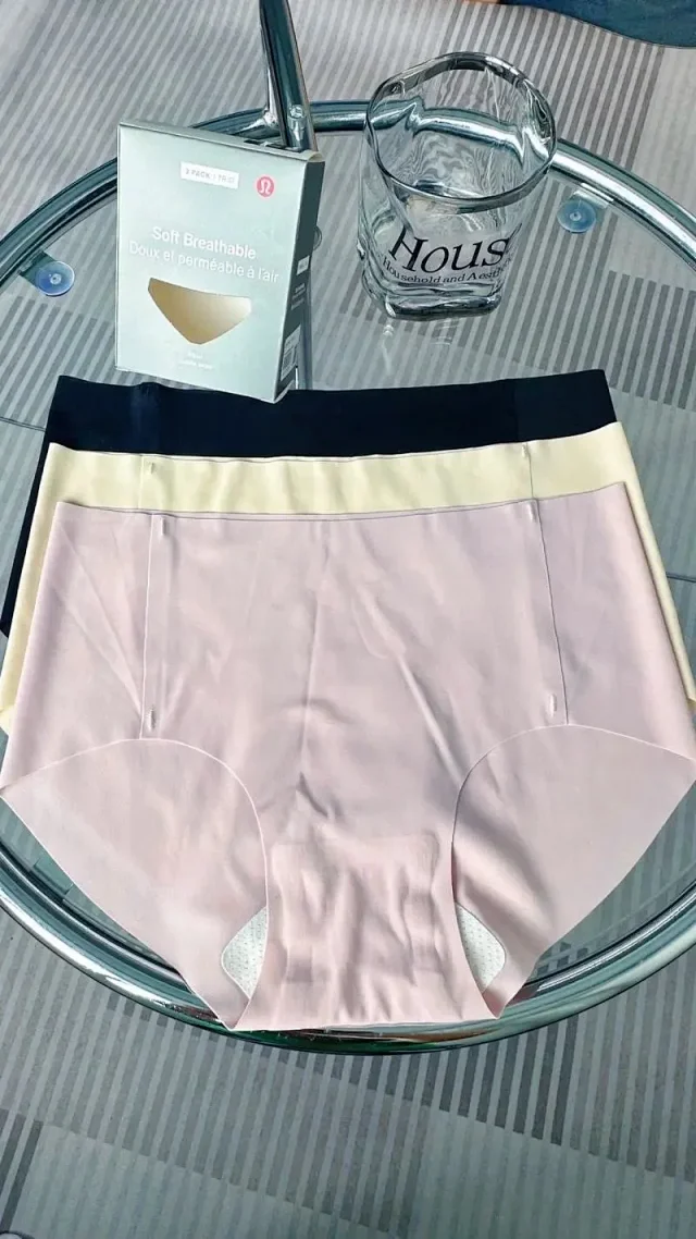 lululemon InvisiWear and Always In Motion Modal underwear product detail image 9