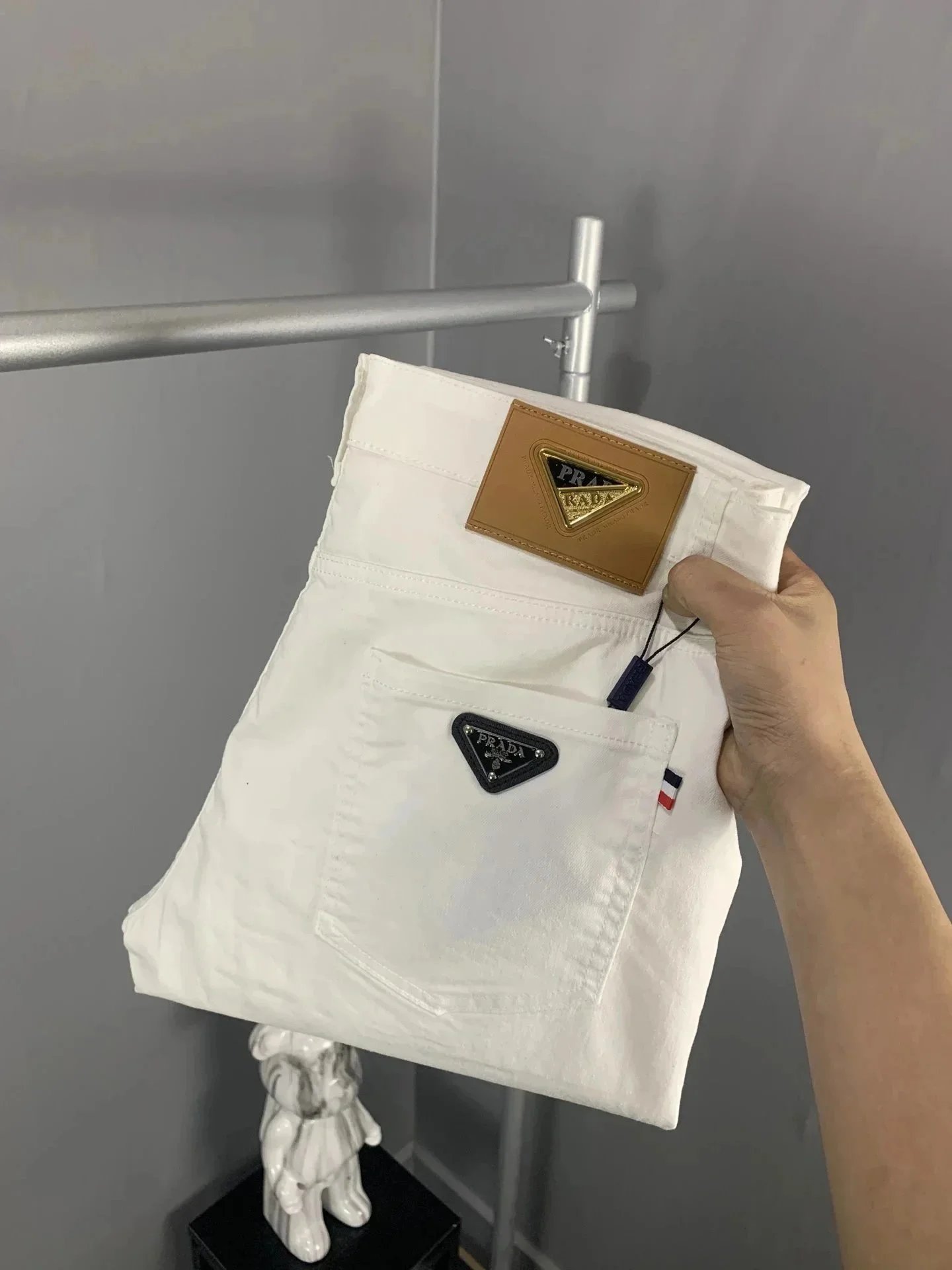 Prada Logo-Embroidered Black Jeans - 10
