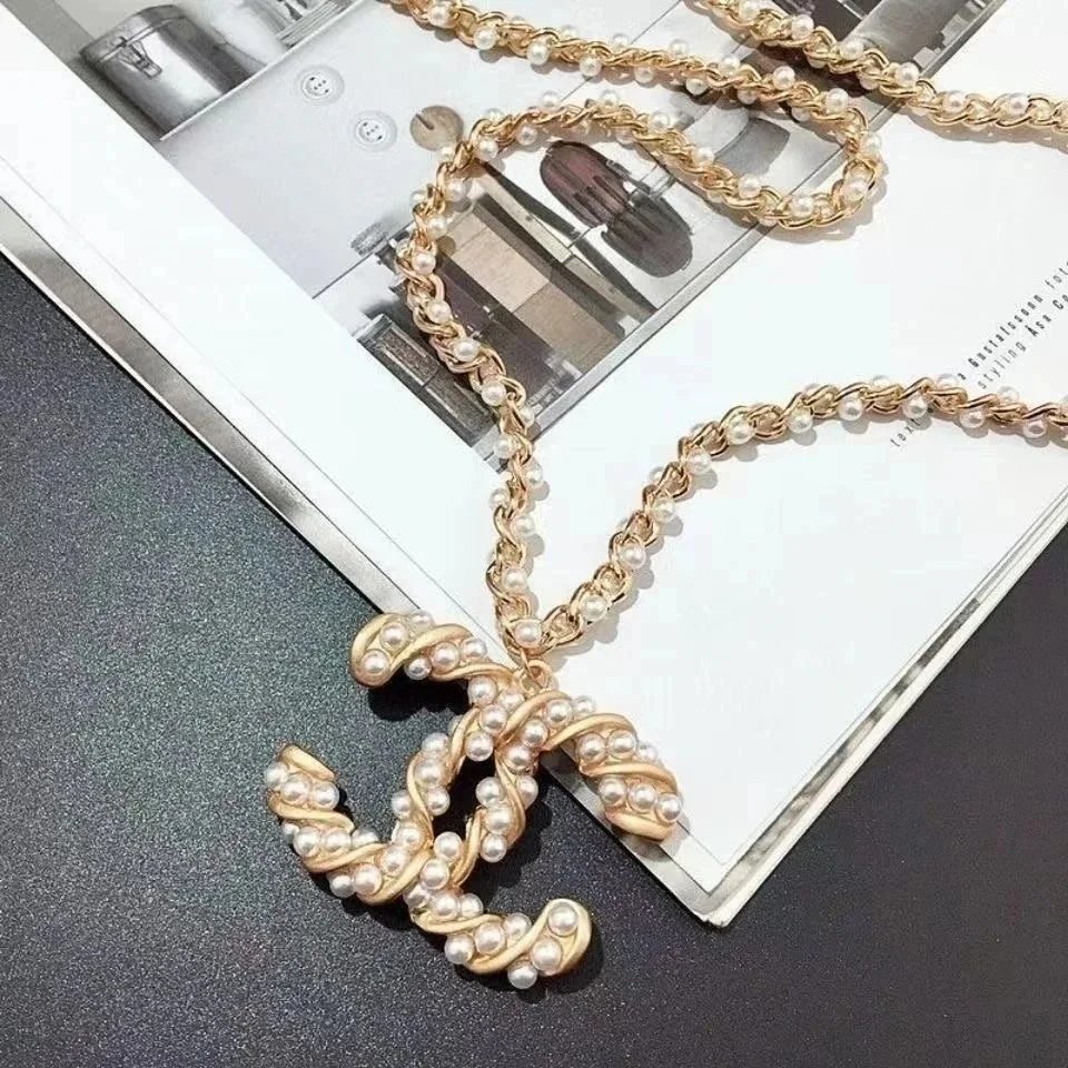 Chanel CC Pearl-Embellished Gold Chain Necklace - 4