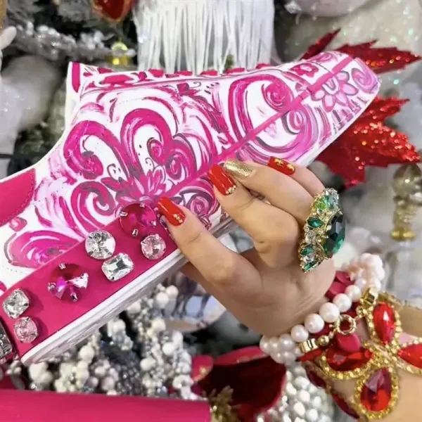 Dolce & Gabbana Heart Embellished Sneakers White - 8