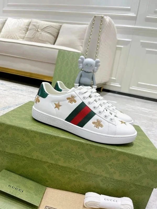 Gucci Ace Pineapple Embroidered White Sneakers - 6