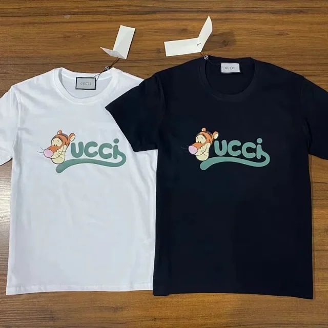 Gucci T-Shirts Short-Sleeve Graphic Print T-Shirt product detail image 7
