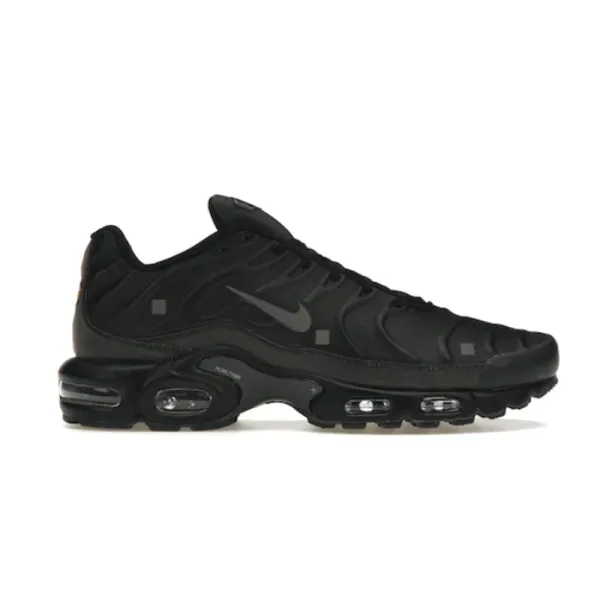 Nike Air Max Plus Black Sneakers - 3
