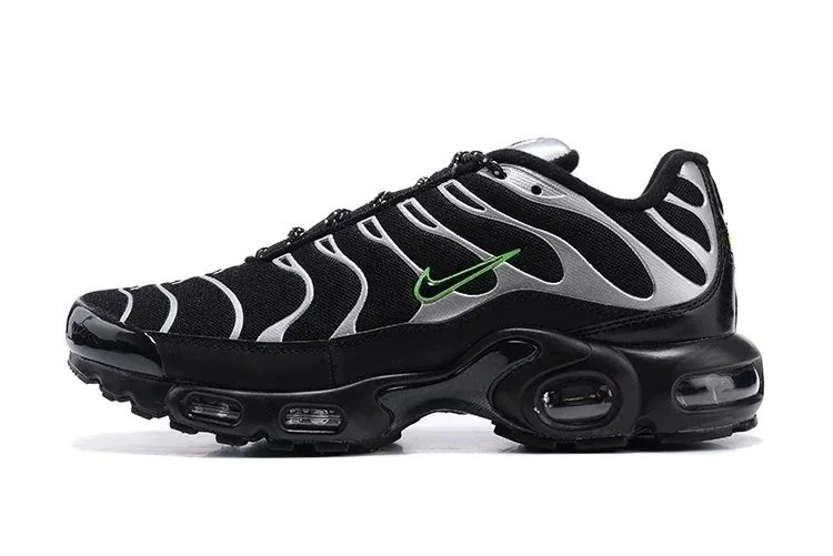 Nike Air Max Plus Black Multicolor Sneakers - 38