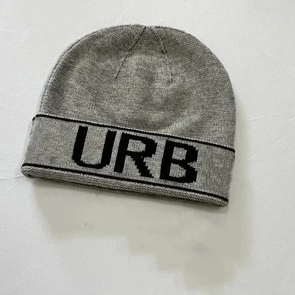 Design Grid Pattern Black Beanie - 7