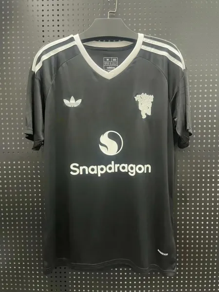 Adidas Originals x Manchester United Snapdragon Training Jersey Black - 1