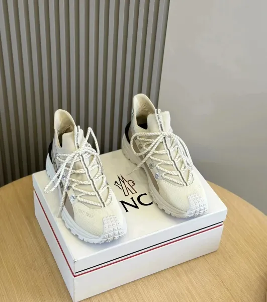 Moncler Genius x Hiroshi Fujiwara Fragment Design Tabi Sneakers Beige Chunky Sneakers - 1