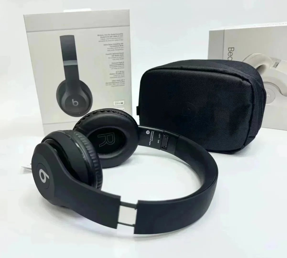 Beats Studio3 Wireless Navy Blue Over-Ear Headphones - 4