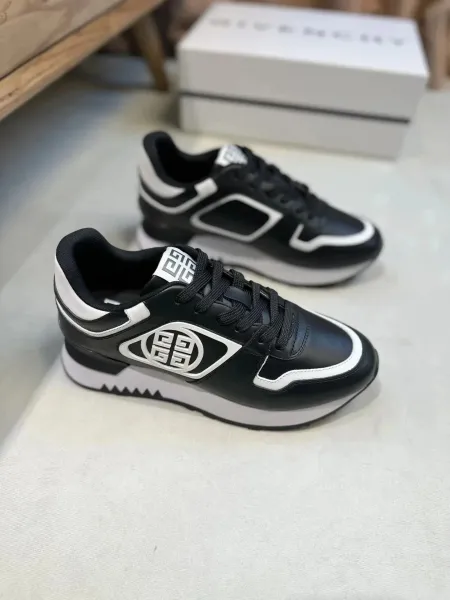 Givenchy Urban Street Sneakers Black and White Sneakers - 1