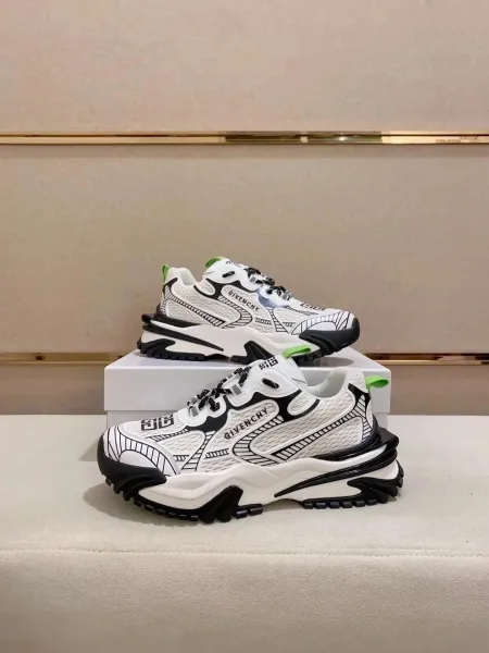 Givenchy Urban Runner Black White Green Transparent Sneakers - 11