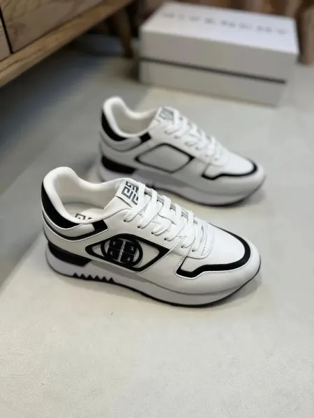 Givenchy Urban Street White Black Sneakers - 1