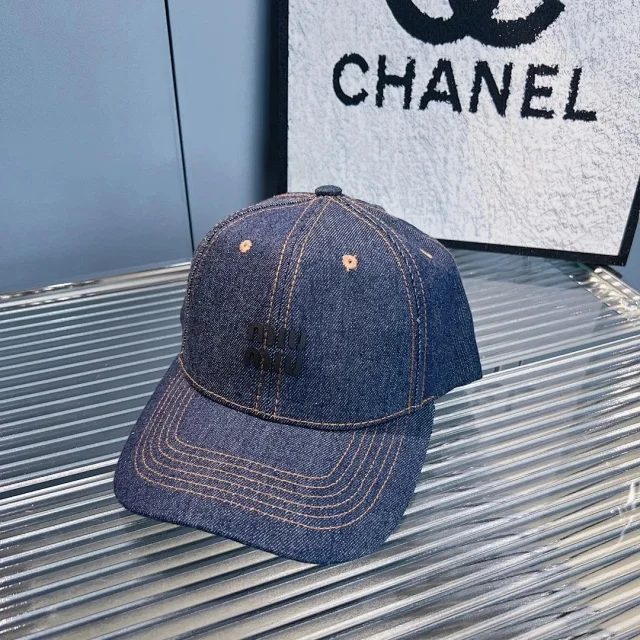 Miu Hats Distressed Logo Baseball Cap product detail image 5