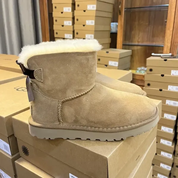 UGG Classic Short II Beige Suede Snow Boots - 13
