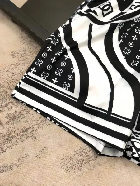 Off-White x Louis Vuitton Monogram Patchwork Shorts Navy White - 9