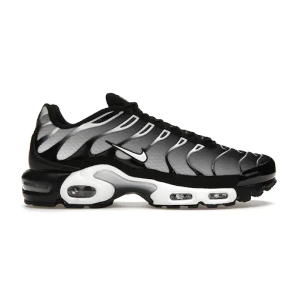Nike Air Max Plus Black/White Sneakers - 3