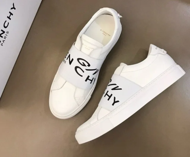 Givenchy Sneakers Logo product detail image 7