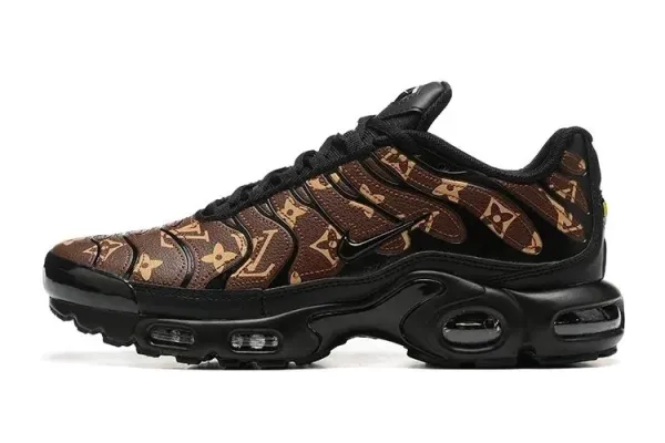 Nike Air Max Plus Black/Anthracite Sneakers - 20