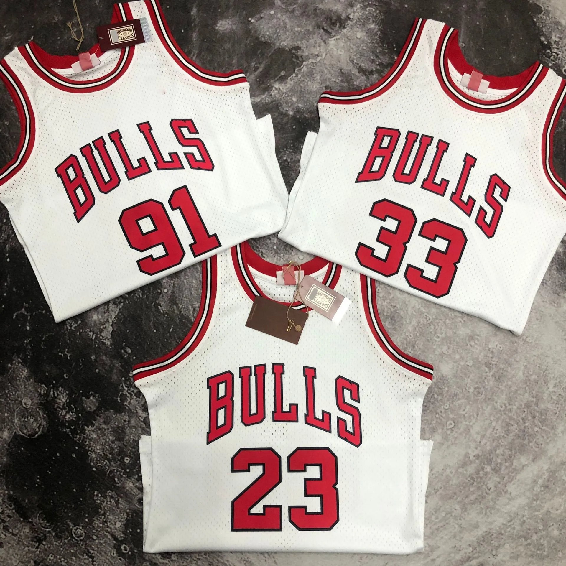 Mitchell & Ness Bulls 23 Retro Jersey Multicolor
