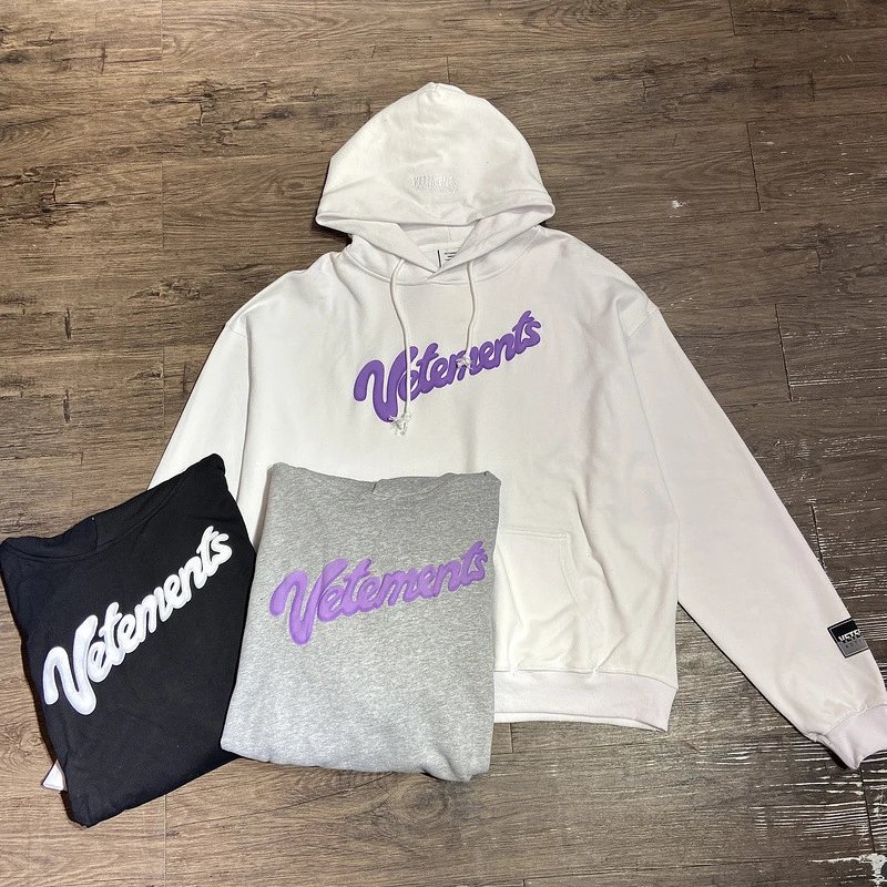 Vetements Logo Print Oversized Hoodie Multicolor