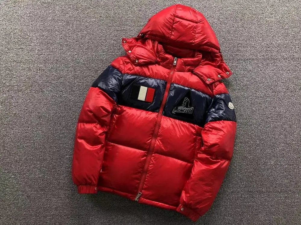 Moncler Down Jackets Hooded color-block puffer jacket image 4